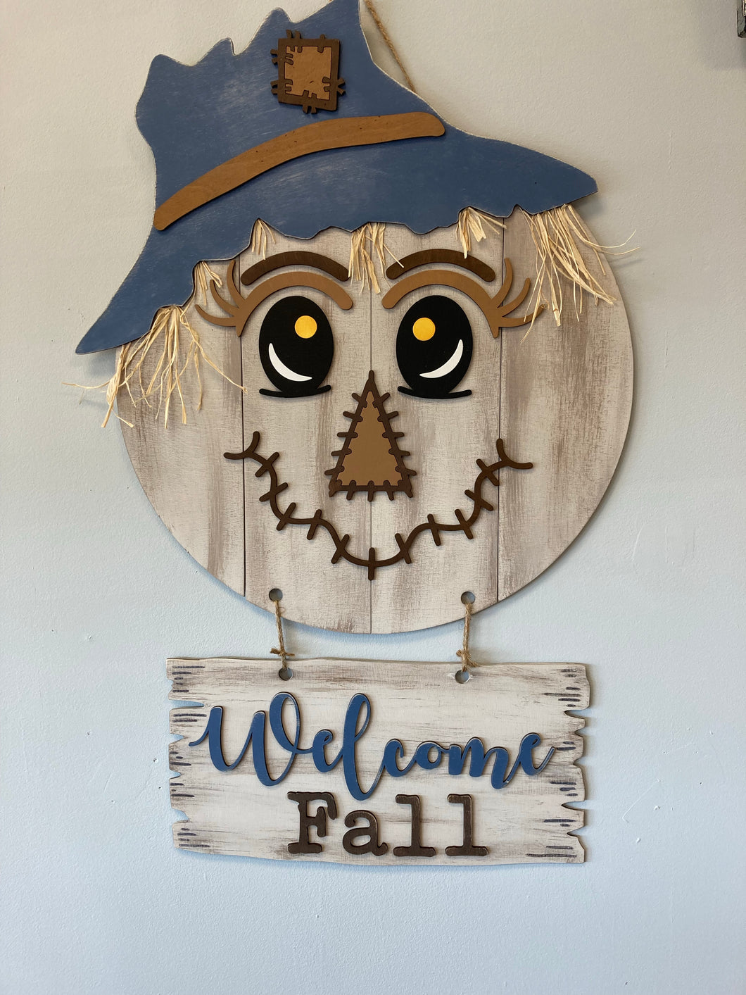 RESCHEDULED: Hello Fall Scarecrow door hanger workshop Friday, September 24th, 2021 from 6-8:30pm